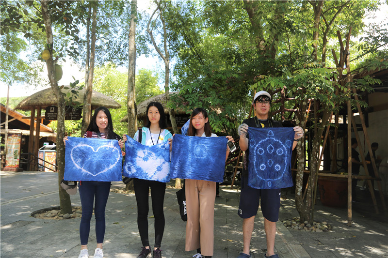 6、苗族扎染