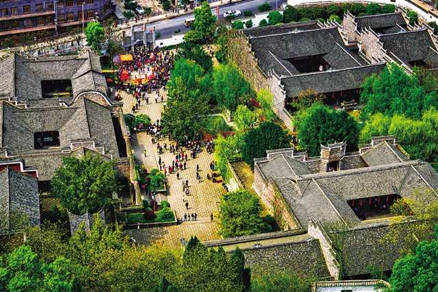 e80f531c-a586-4356-82ad-07e2d0ead7f3 e80f531c-a586-4356-82ad-07e2d0ead7f3