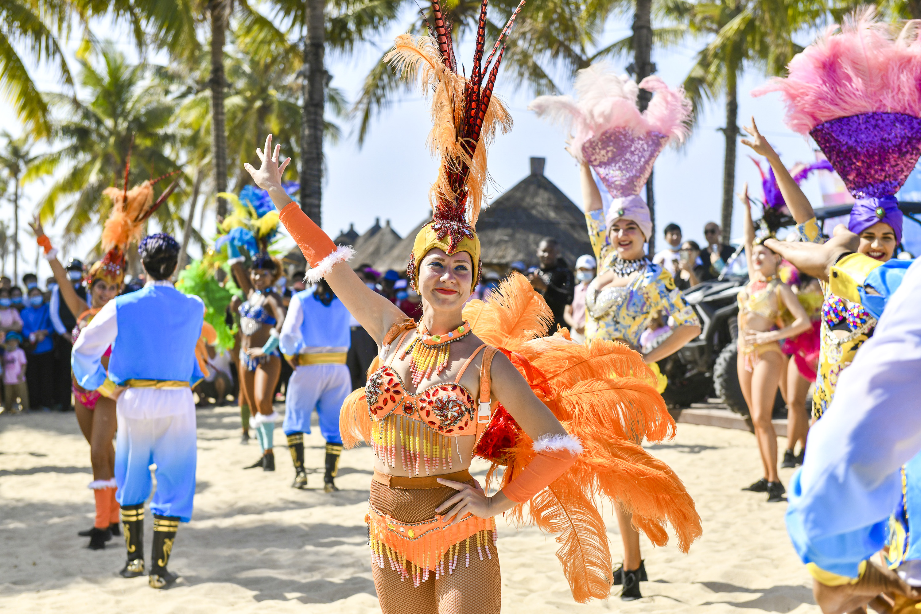 龍沐灣歌舞互動表演